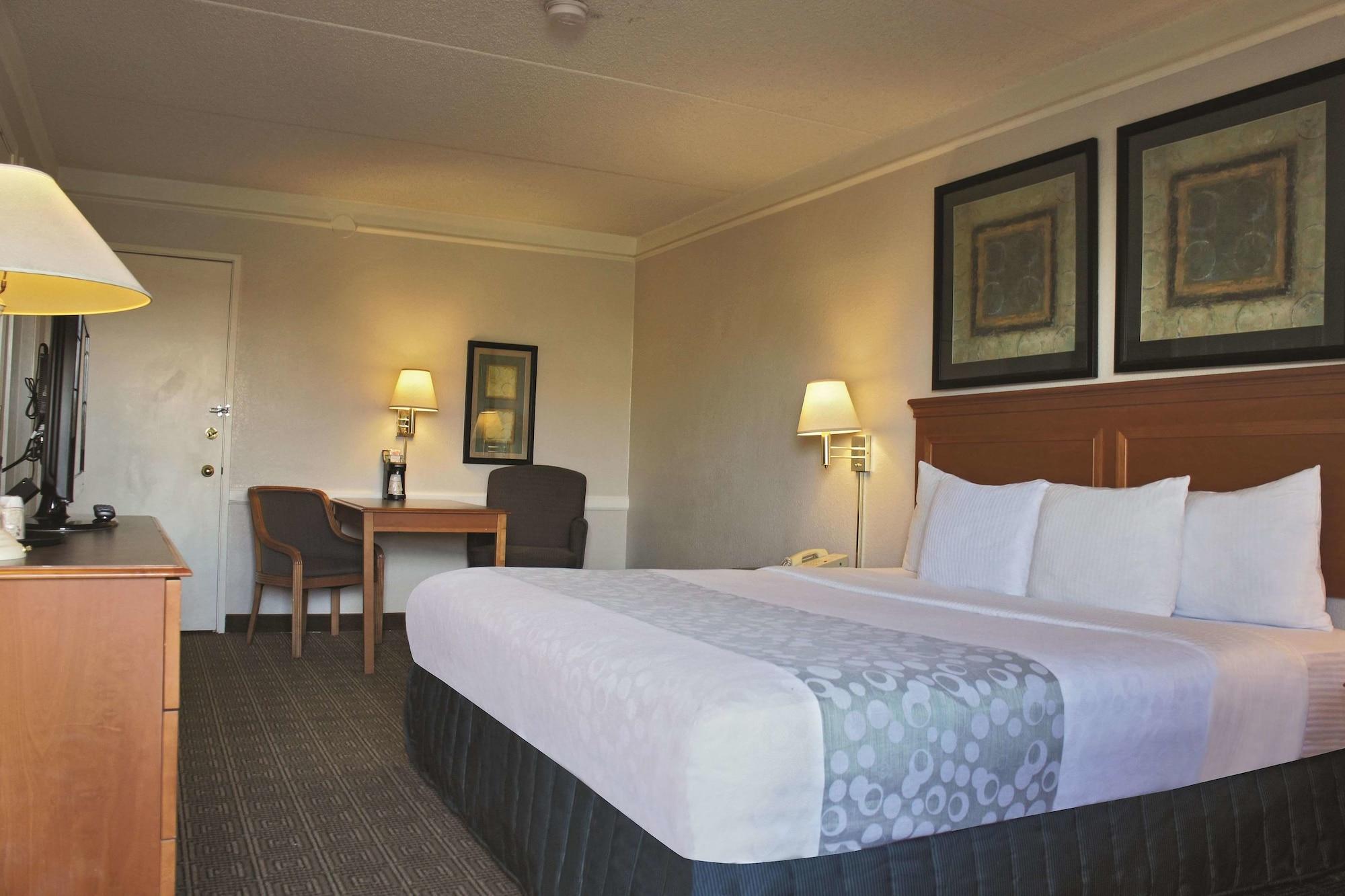 La Quinta Inn By Wyndham Albuquerque Airport Exteriér fotografie