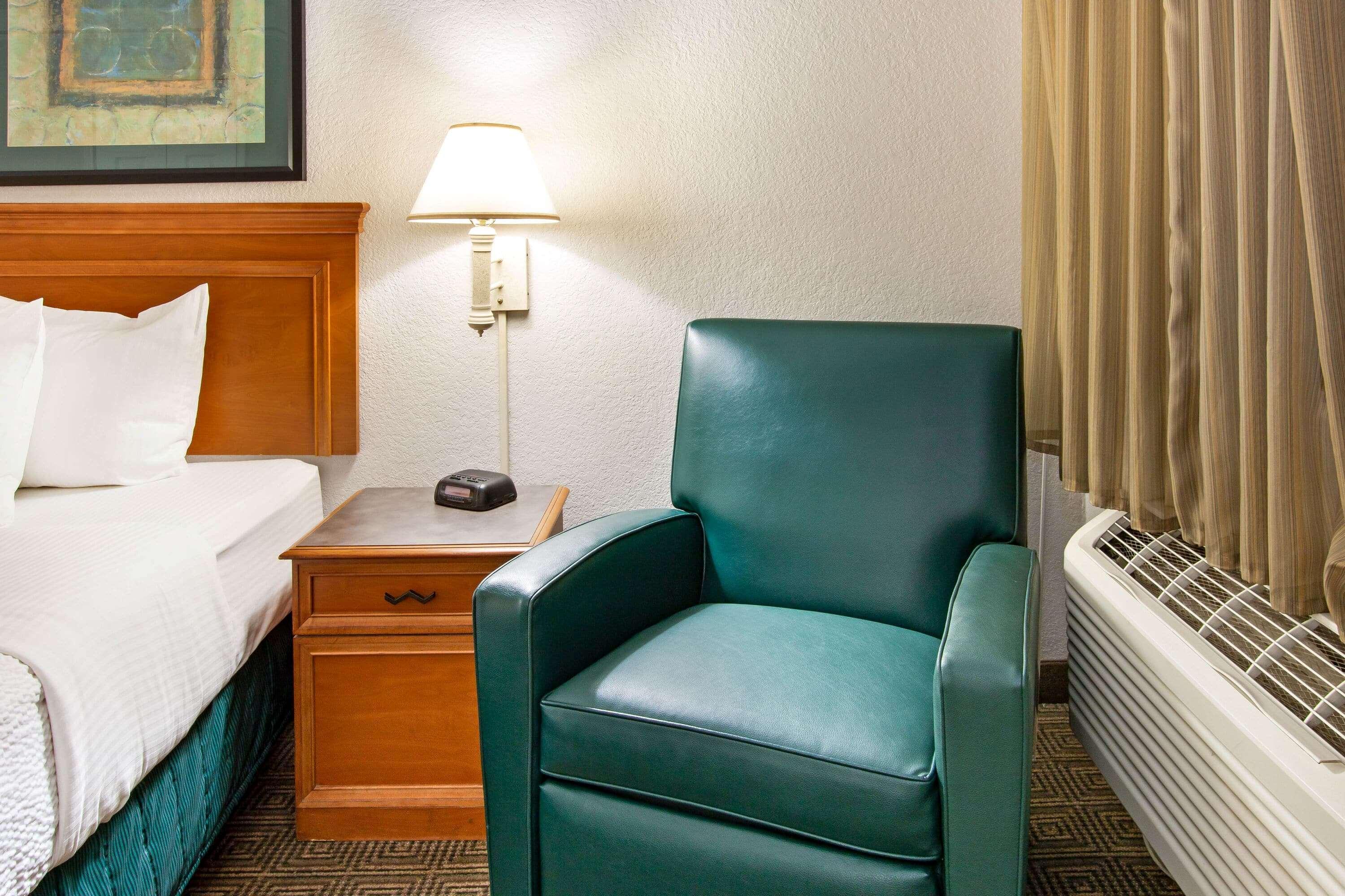 La Quinta Inn By Wyndham Albuquerque Airport Exteriér fotografie