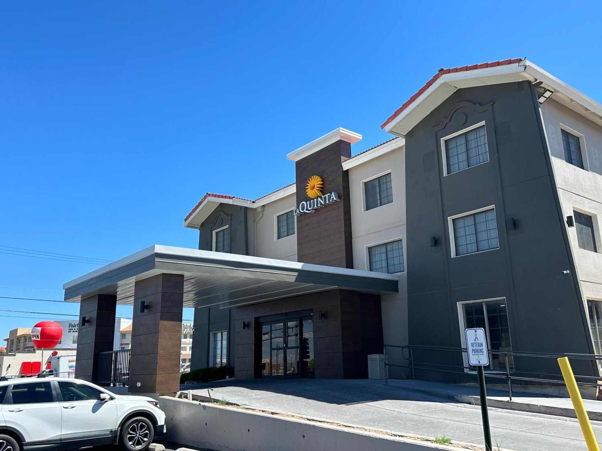 La Quinta Inn By Wyndham Albuquerque Airport Exteriér fotografie